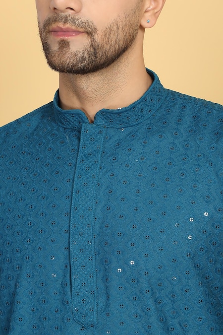 Aham-Vayam_Blue Cotton Sequins, Embroidery Aham Ditsy Bloom Jaal Thread Kurta With Pant _at_Aza_Fashions