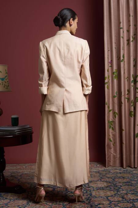 Shop Akutee Peach Chanderi Embroidery Shloka Handpainted Blazer With Dress at Aza Fashions Shop_Akutee_Peach Chanderi Embroidery Shloka Handpainted Blazer With Dress_at_Aza_Fashions