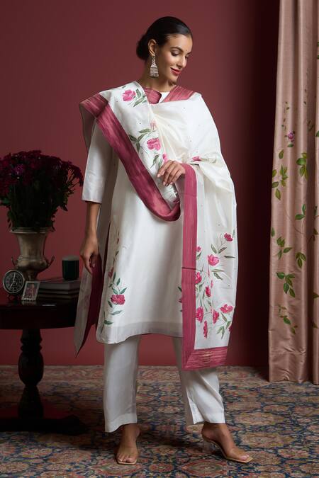 Shop Akutee White Silk, Priyamvada Floral Handpainted Kurta Pant Set Online at Aza Fashions Shop_Akutee_White Silk, Priyamvada Floral Handpainted Kurta Pant Set_Online_at_Aza_Fashions