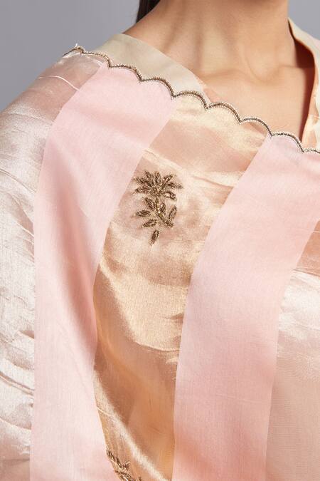 Buy_Akutee_Pink Chanderi Embroidery, Zari V-neck Sharmila Stripe Kurta Sharara Set_Online_at_Aza_Fashions