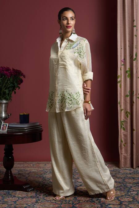 Buy Akutee White Chanderi Embroidery Collared Aravali Hand Painted Shirt With Pant Online at Aza Fashions Buy_Akutee_White Chanderi Embroidery Collared Aravali Hand Painted Shirt With Pant_Online_at_Aza_Fashions