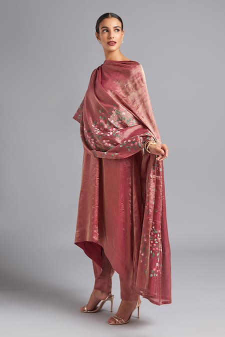 Akutee_Pink Tissue Round Neck Ekantika Floral Pattern Asymmetrical Kurta And Pant Set_Online_at_Aza_Fashions