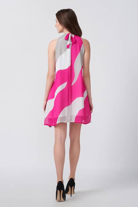 Shop House Of Varada Pink Chiffon Halter Neck Abstract Print Flared Dress at Aza Fashions Shop_House Of Varada_Pink Chiffon Halter Neck Abstract Print Flared Dress _at_Aza_Fashions