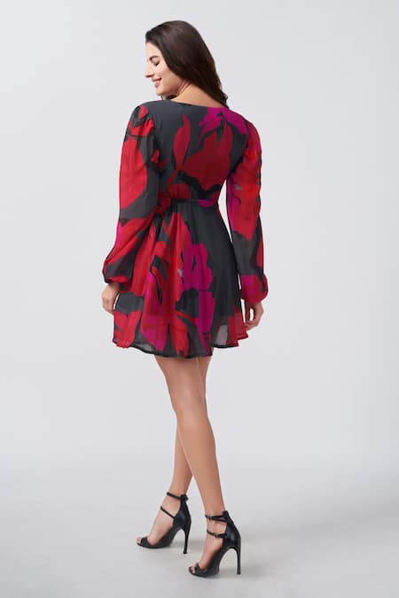 Shop House Of Varada Black Chiffon V-neck Floral Print Wrapped Short Dress at Aza Fashions Shop_House Of Varada_Black Chiffon V-neck Floral Print Wrapped Short Dress _at_Aza_Fashions