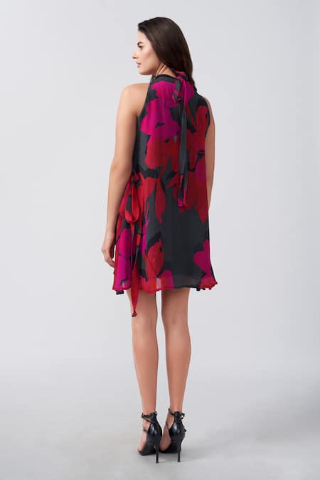 Shop House Of Varada Grey Chiffon Halter Neck Flowery Print Flared Dress at Aza Fashions Shop_House Of Varada_Grey Chiffon Halter Neck Flowery Print Flared Dress _at_Aza_Fashions