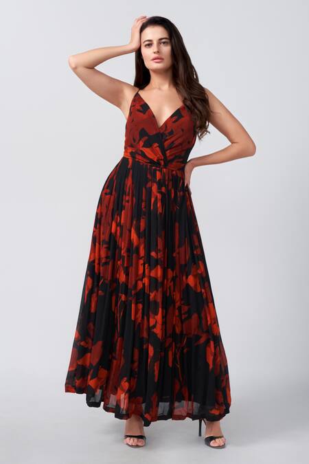 House Of Varada Black Chiffon V-neck Floral Print Gathered Dress Online at Aza Fashions House Of Varada_Black Chiffon V-neck Floral Print Gathered Dress _Online_at_Aza_Fashions