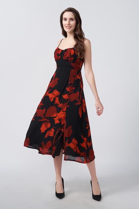 Buy House Of Varada Black Chiffon Square Neck Floral Print Pleated Dress Online at Aza Fashions Buy_House Of Varada_Black Chiffon Square Neck Floral Print Pleated Dress _Online_at_Aza_Fashions