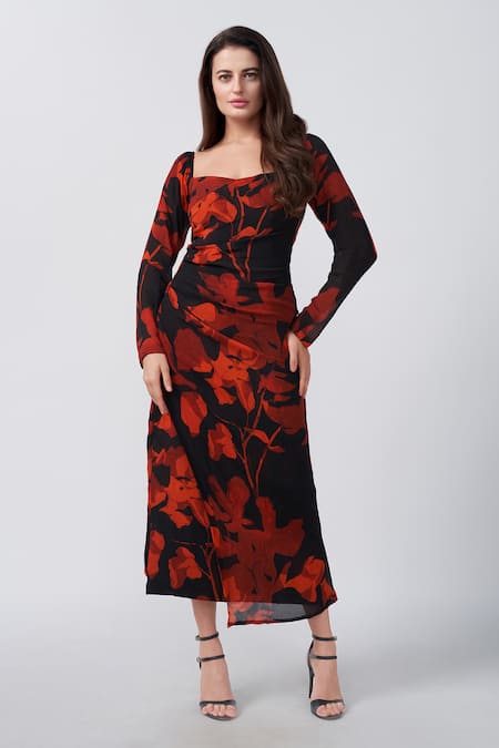 House of Varada Floral Print Wrapped Dress 