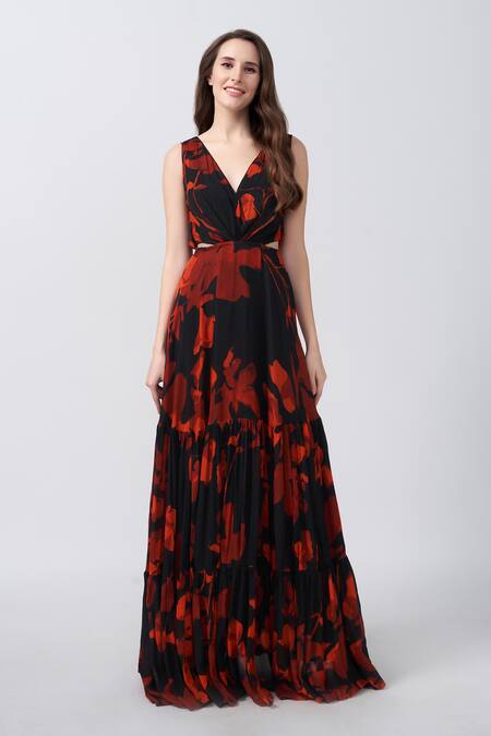 Buy House Of Varada Black Chiffon V-neck Floral Print Tiered Gathered Dress Online at Aza Fashions Buy_House Of Varada_Black Chiffon V-neck Floral Print Tiered Gathered Dress _Online_at_Aza_Fashions