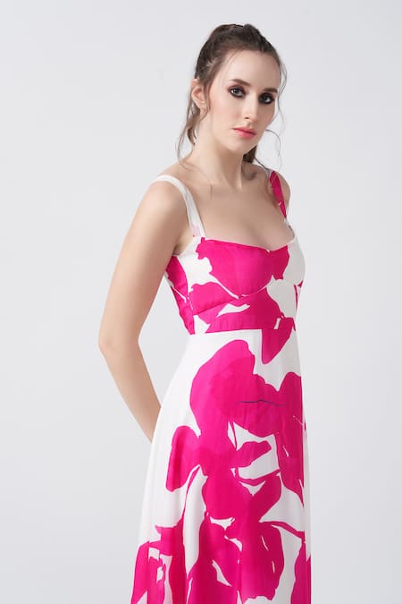 Buy_House Of Varada_Pink Crepe Sweetheart Neck Peony Bloom Print Midi Dress _Online_at_Aza_Fashions