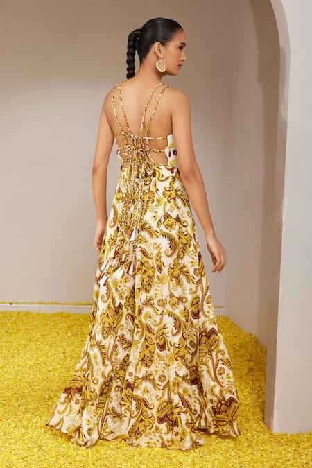 Nitara Dhanraj Label Floral Motif Embroidered Blouse With Sharara 