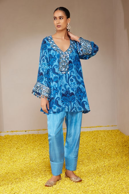 Nitara Dhanraj Label Floral Mandala Print Kurta & Pant Set 