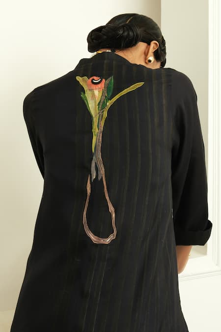 Shop_Ofrida_Black Cotton Silk Blend Print Botanical V-neck Psyflora Etro Kurta _Online_at_Aza_Fashions