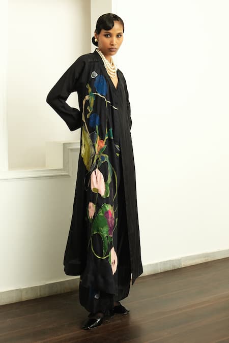 OFRIDA Multi Color Cotton, Silk Embroidery V-neck Psyflora Etro Hand Kurta With Pant Online at Aza Fashions OFRIDA_Multi Color Cotton, Silk Embroidery V-neck Psyflora Etro Hand Kurta With Pant _Online_at_Aza_Fashions