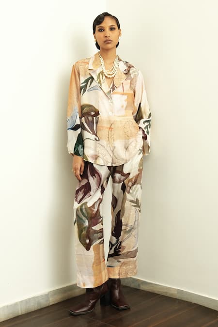 OFRIDA Ambiflora Hand Painted Shirt With Pant 