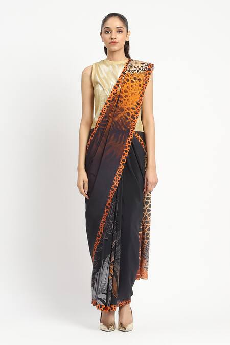 Satya Paul Black Silk, Crepe Safari Sol Printed Saree With Unstitched Blouse Piece Online at Aza Fashions Satya Paul_Black Silk, Crepe Safari Sol Printed Saree With Unstitched Blouse Piece _Online_at_Aza_Fashions