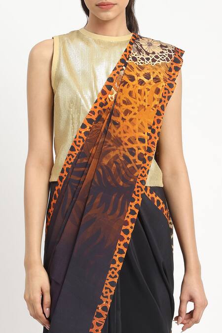 Buy Satya Paul Black Silk, Crepe Safari Sol Printed Saree With Unstitched Blouse Piece Buy_Satya Paul_Black Silk, Crepe Safari Sol Printed Saree With Unstitched Blouse Piece