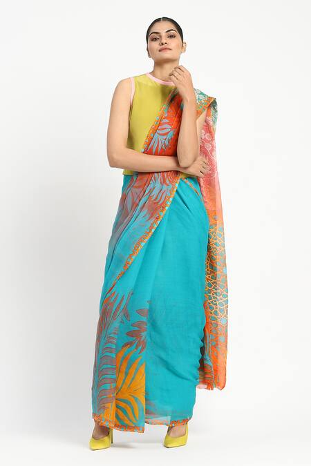 Satya Paul_Blue Silk, Chiffon Sunny Sangria Printed Saree With Unstitched Blouse Piece _at_Aza_Fashions
