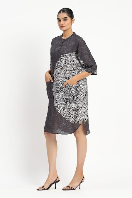 Shop_Satya Paul_Black Linen Mandarin Collar The Milky Way Tunic _Online_at_Aza_Fashions