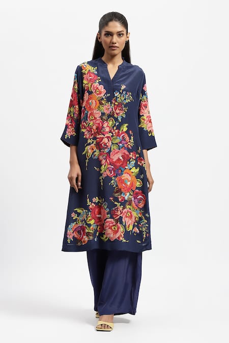 Satya Paul_Blue Silk, Crepe Embroidery Mandarin Collar Floral Bloom Print Kurta With Pant _Online_at_Aza_Fashions