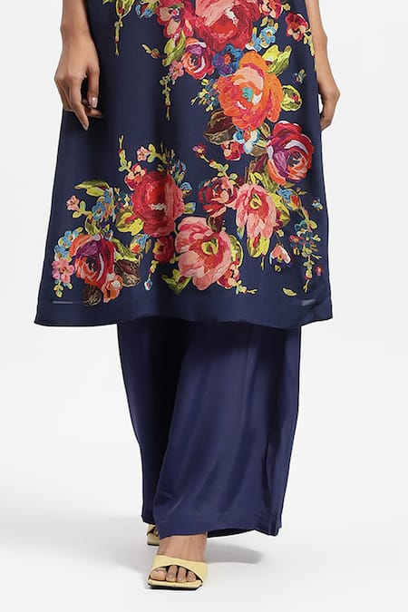 Buy_Satya Paul_Blue Silk, Crepe Embroidery Mandarin Collar Floral Bloom Print Kurta With Pant _Online_at_Aza_Fashions