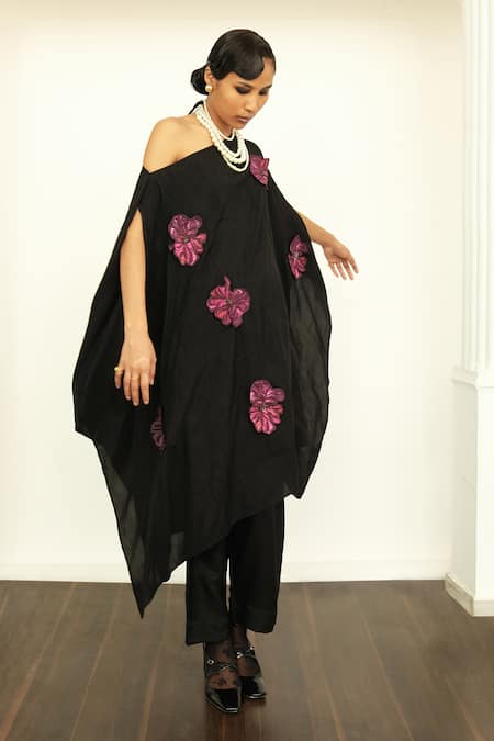 OFRIDA Black Silk Applique One Shoulder Off Kaftan With Pant Online at Aza Fashions OFRIDA_Black Silk Applique One Shoulder Off Kaftan With Pant _Online_at_Aza_Fashions