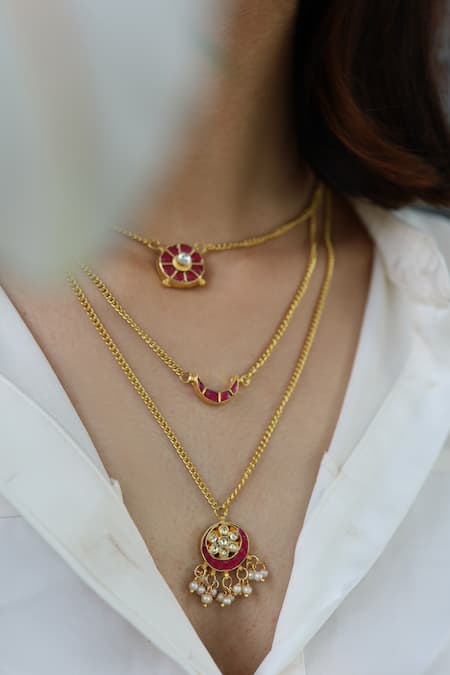 Do Taara Red Kundan Crecent Layered Necklace Online at Aza Fashions Do Taara_Red Kundan Crecent Layered Necklace _Online_at_Aza_Fashions