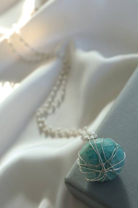 Buy_Do Taara_Blue Stone Drop Pendant Chain _Online_at_Aza_Fashions