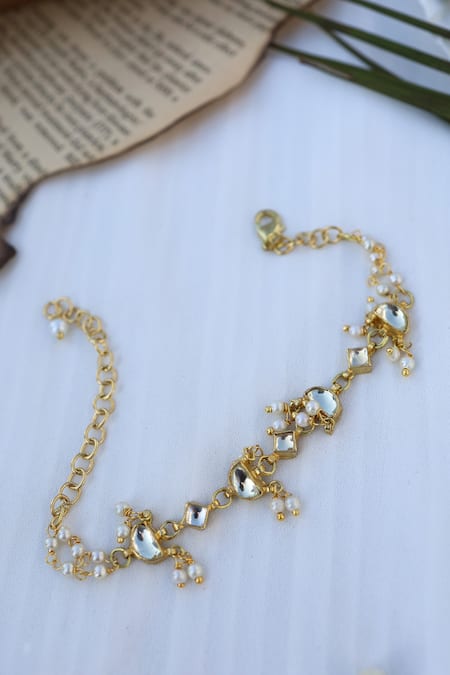 Shop Do Taara Gold Plated Pearls, Diamonds Kundan Encrusted Bracelet at Aza Fashions Shop_Do Taara_Gold Plated Pearls, Diamonds Kundan Encrusted Bracelet _at_Aza_Fashions