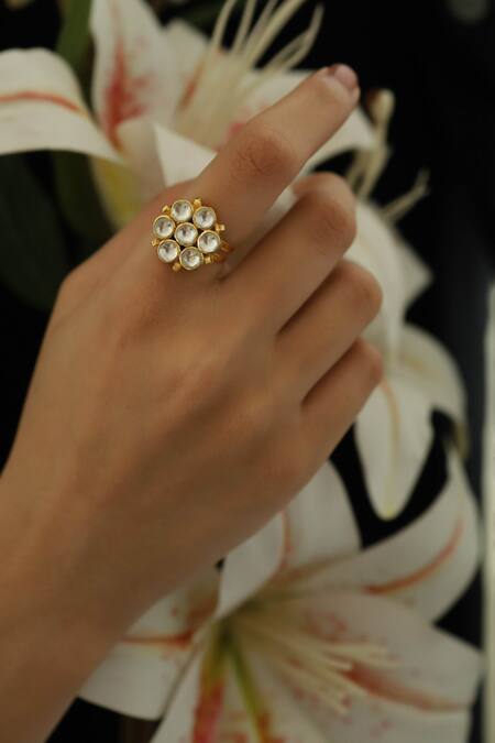 Do Taara_Gold Plated Kundan Studded Ring _Online_at_Aza_Fashions
