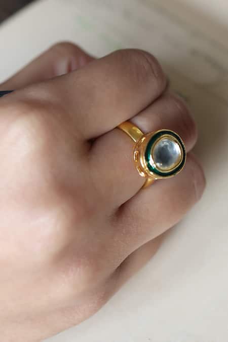 Do Taara Green Kundan Geometric Shaped Ring