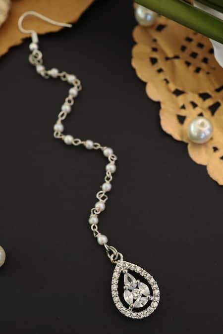Shop Do Taara Silver Plated Faux Diamond Embellished Maangtikka at Aza Fashions Shop_Do Taara_Silver Plated Faux Diamond Embellished Maangtikka _at_Aza_Fashions