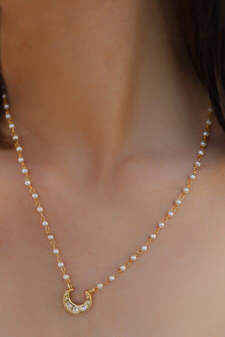 Do Taara Gold Plated Kundan Embellished Pendant Necklace Online at Aza Fashions Do Taara_Gold Plated Kundan Embellished Pendant Necklace _Online_at_Aza_Fashions