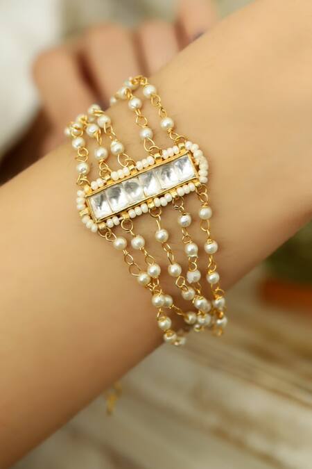 Do Taara_Gold Plated Pearls Kundan And Embellished Bracelet _Online_at_Aza_Fashions