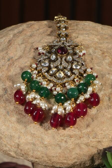 Amaara Jewels_Red Pearls, Diamonds, Stones Floral Carved Antique Bridal Jewellery Set_Online_at_Aza_Fashions