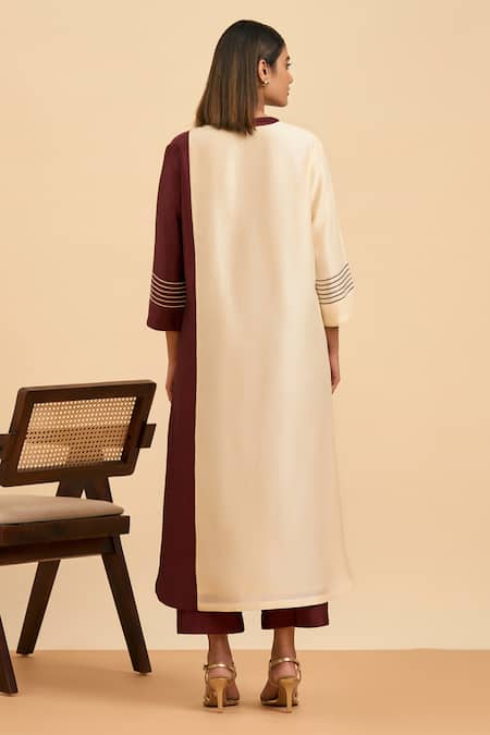 Origani Maroon Chanderi Silk, Vertical Line Colorblocked Kurta With Straight Pant Online at Aza Fashions Origani_Maroon Chanderi Silk, Vertical Line Colorblocked Kurta With Straight Pant _Online_at_Aza_Fashions