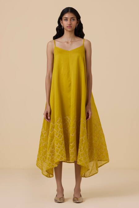 The Summer House Yellow Chanderi Embroidery V-neck Inaya Hand Woven Asymmetric Dress Online at Aza Fashions The Summer House_Yellow Chanderi Embroidery V-neck Inaya Hand Woven Asymmetric Dress _Online_at_Aza_Fashions