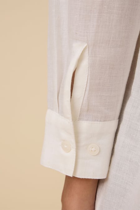 The Summer House White Handloom Cotton Embroidery Collared Joyce Hand Shirt Online at Aza Fashions The Summer House_White Handloom Cotton Embroidery Collared Joyce Hand Shirt _Online_at_Aza_Fashions