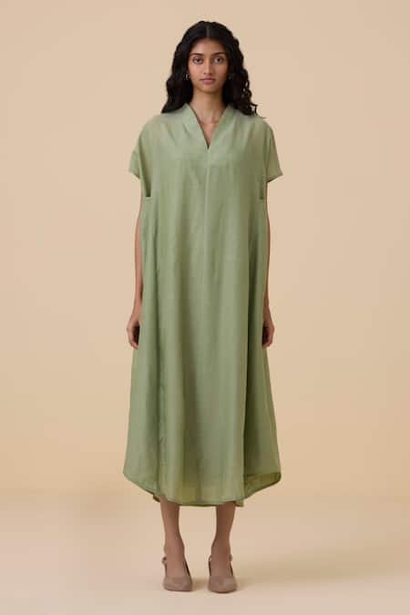 The Summer House_Green Cotton, Silk V-neck Meer Kaftan Dress _Online_at_Aza_Fashions