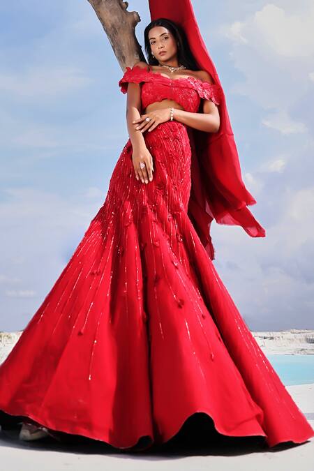 PIRI INDIA_Red Net, Chanderi, Satin Isa 3d Embroidered Fish Cut Lehenga With Blouse _at_Aza_Fashions