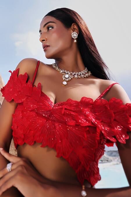 Buy_PIRI INDIA_Red Net, Chanderi, Satin Isa 3d Embroidered Fish Cut Lehenga With Blouse 