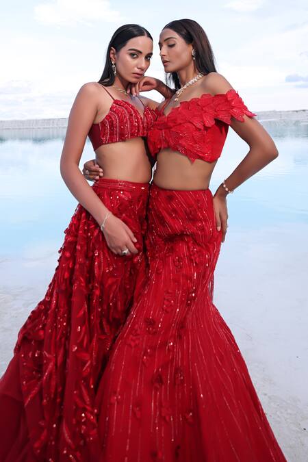 Shop_PIRI INDIA_Red Net, Chanderi, Satin Isa 3d Embroidered Fish Cut Lehenga With Blouse 