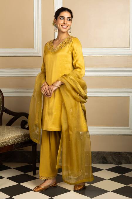 Dohr India Yellow Tissue, , Organza Sequins, Saanvi Dabka Kurta Salwar Set Online at Aza Fashions Dohr India_Yellow Tissue, , Organza Sequins, Saanvi Dabka Kurta Salwar Set _Online_at_Aza_Fashions