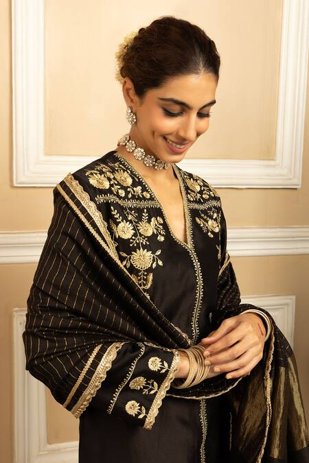 Buy Dohr India Black , Cotton, Organza Sequins, Zari, Floral Vine Kurta Pant Set Online at Aza Fashions Buy_Dohr India_Black , Cotton, Organza Sequins, Zari, Floral Vine Kurta Pant Set _Online_at_Aza_Fashions