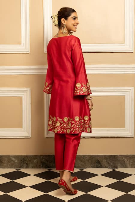 Shop Dohr India Red Silk Organza, Velvet, Silk, Chanderi Zari Floral Placement Kurta Pant Set at Aza Fashions Shop_Dohr India_Red Silk Organza, Velvet, Silk, Chanderi Zari Floral Placement Kurta Pant Set _at_Aza_Fashions