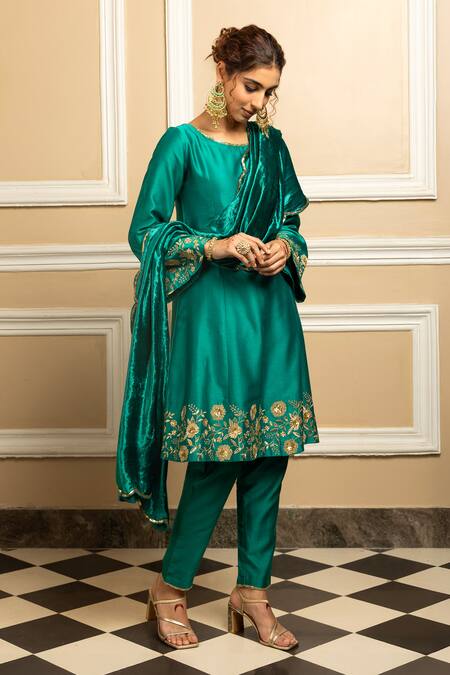 Dohr India_Green Silk Organza, Velvet, Chanderi Sequins, Placed Floral Kurta Pant Set _Online_at_Aza_Fashions
