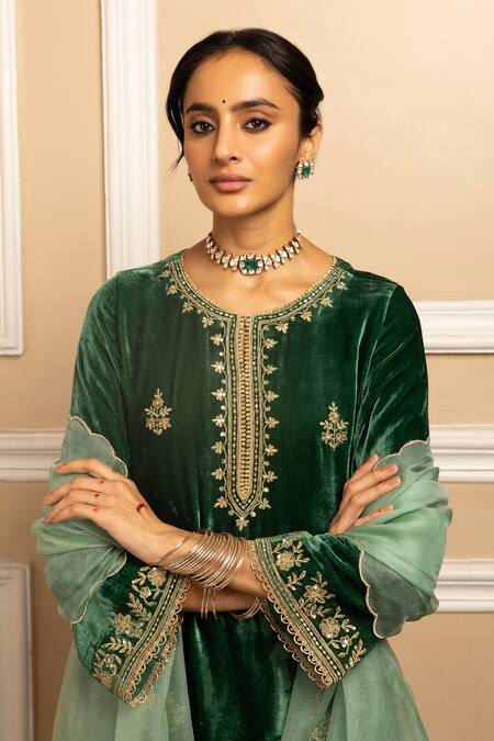 Buy_Dohr India_Green Silk, Velvet, Organza Sequins, Zari, Embroidery Mehfil Kurta Palazzo Set _Online_at_Aza_Fashions