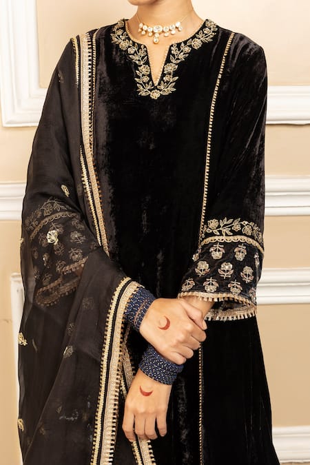 Dohr India Black Silk, Velvet, Organza Sequins, Zari Ziya Embroidered Yoke Kurta Salwar Set Online at Aza Fashions Dohr India_Black Silk, Velvet, Organza Sequins, Zari Ziya Embroidered Yoke Kurta Salwar Set _Online_at_Aza_Fashions