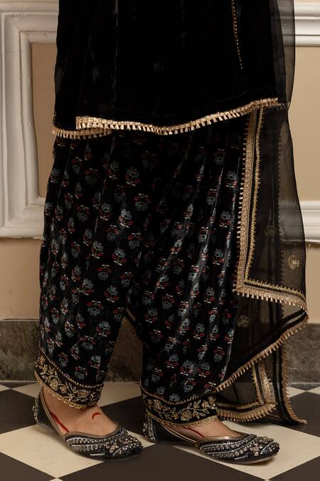 Buy Dohr India Black Silk, Velvet, Organza Sequins, Zari Ziya Embroidered Yoke Kurta Salwar Set Online at Aza Fashions Buy_Dohr India_Black Silk, Velvet, Organza Sequins, Zari Ziya Embroidered Yoke Kurta Salwar Set _Online_at_Aza_Fashions