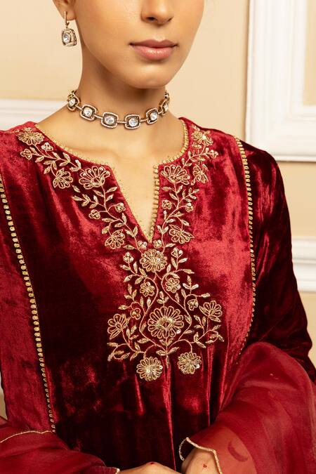 Shop Dohr India Red Silk, Velvet, Organza Embroidery, Sequins, Noorani Floral Kurta Pant Set Online at Aza Fashions Shop_Dohr India_Red Silk, Velvet, Organza Embroidery, Sequins, Noorani Floral Kurta Pant Set _Online_at_Aza_Fashions